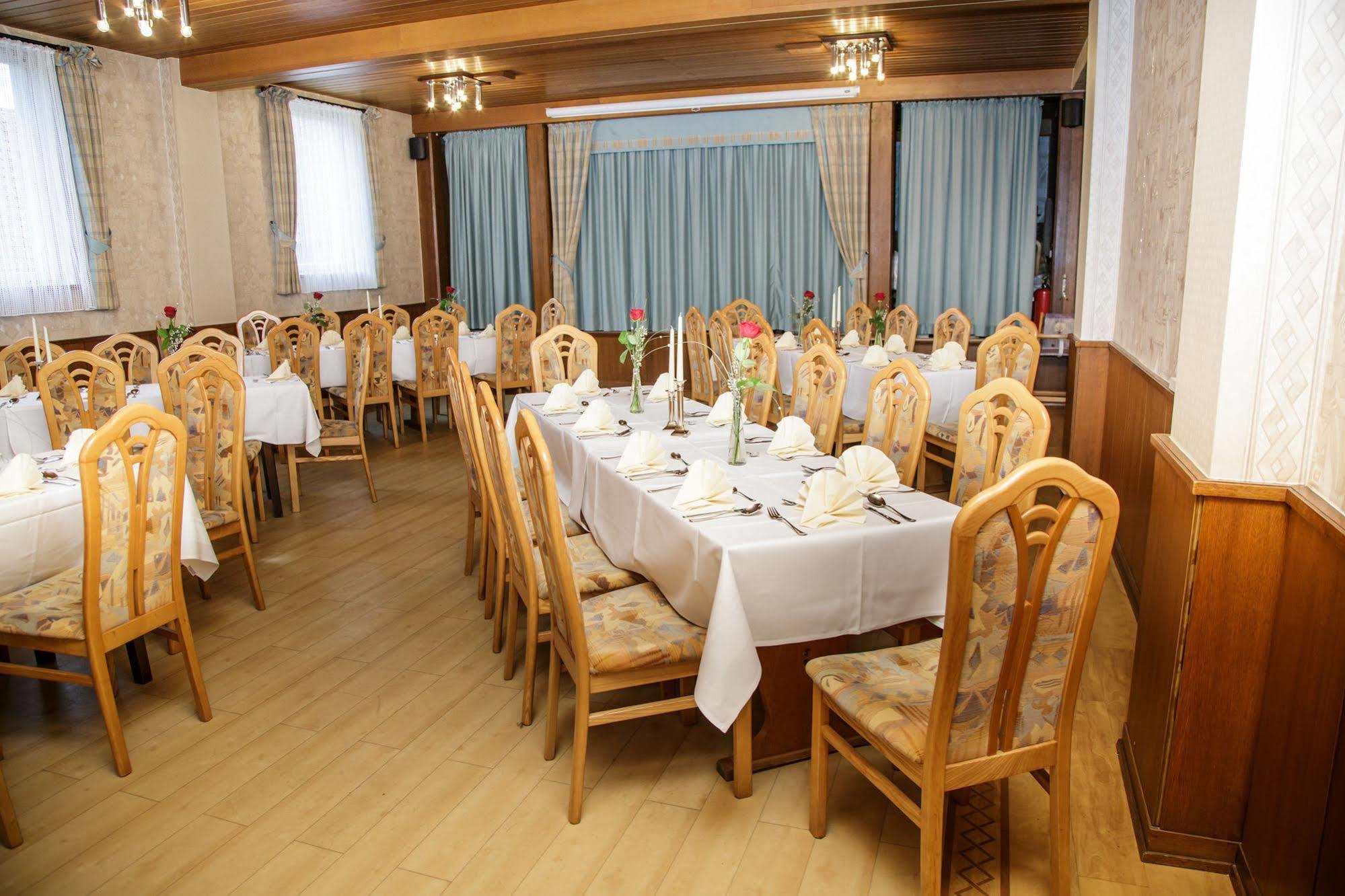 Bayrischer Hof Steinau an der Straße Екстериор снимка